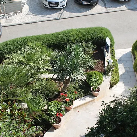 Apartmens Villa Antonio 88 Brela Exterior photo